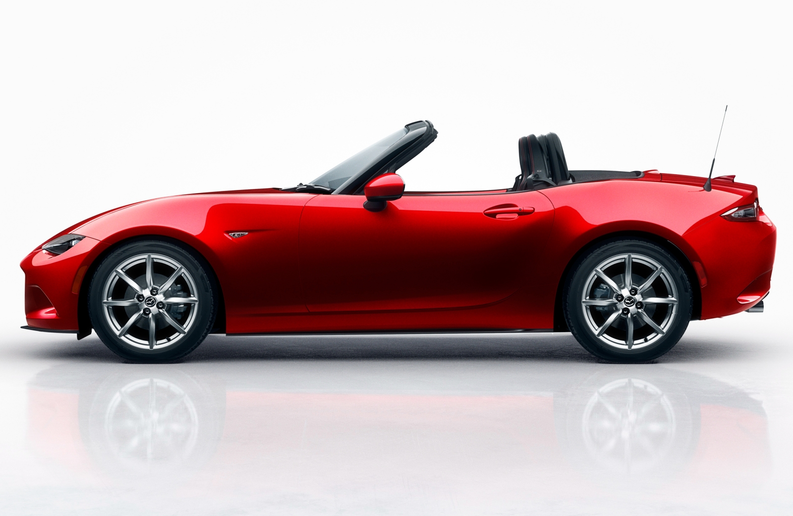 Mazda Mx 5 Heeft Ook Zonder Partner Bestaansrecht