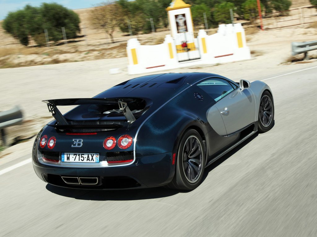 Honderdste Bugatti Chiron Is Een Feit 2276