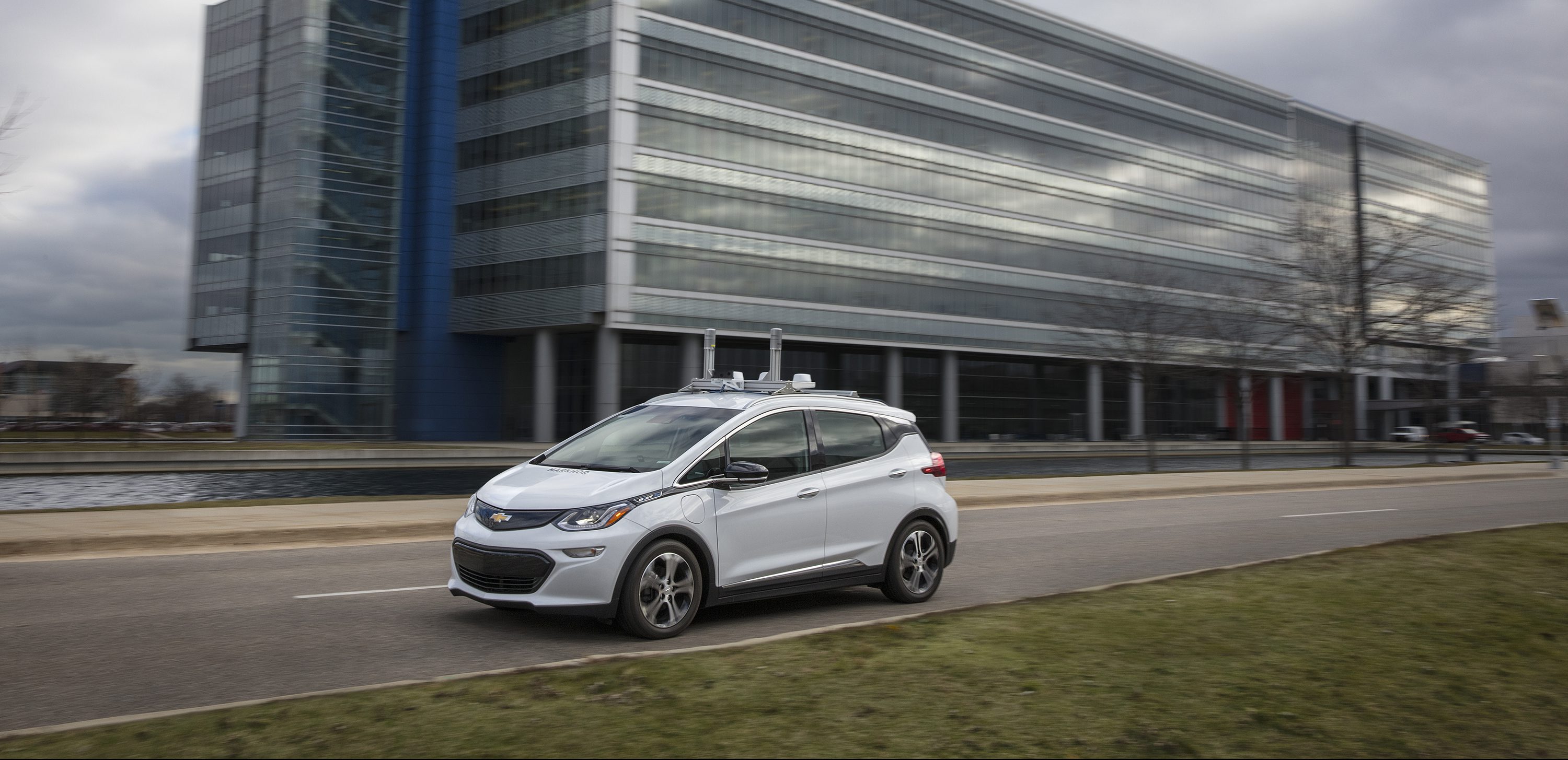 general-motors-laat-autonome-chevrolet-bolt-vrij-in-michigan