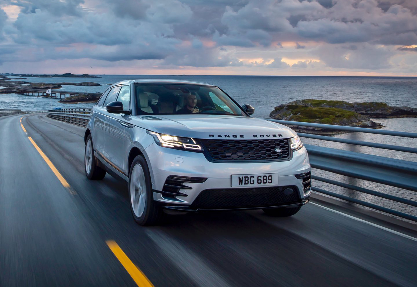 Range rover velar 2017