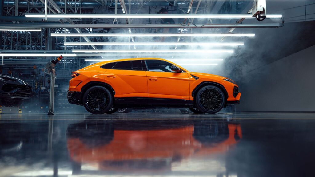 Lamborghini Urus SE super-SUV plug-in hybride Porsche Cayenne Turbo E-Hybrid