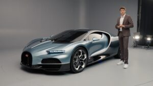Bugatti Tourbillon V16 hypercar prijs plug-in hybride video