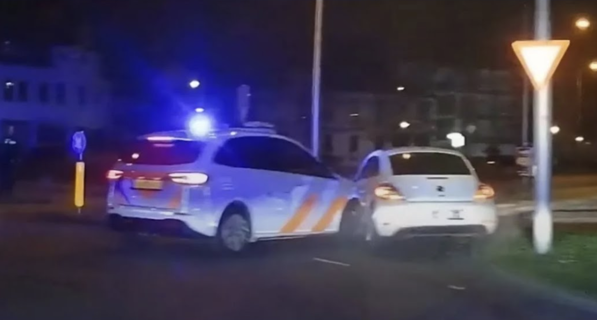 Politieachtervolging politie achtervolging Volkswagen Beetle