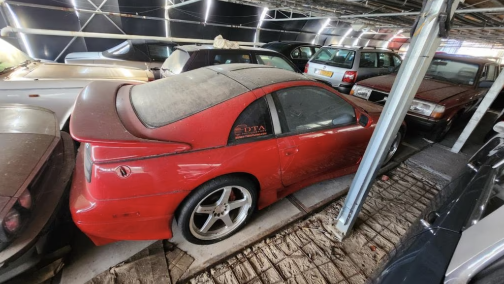 Dutch Barn Find: Check Out This Used Nissan 300ZX