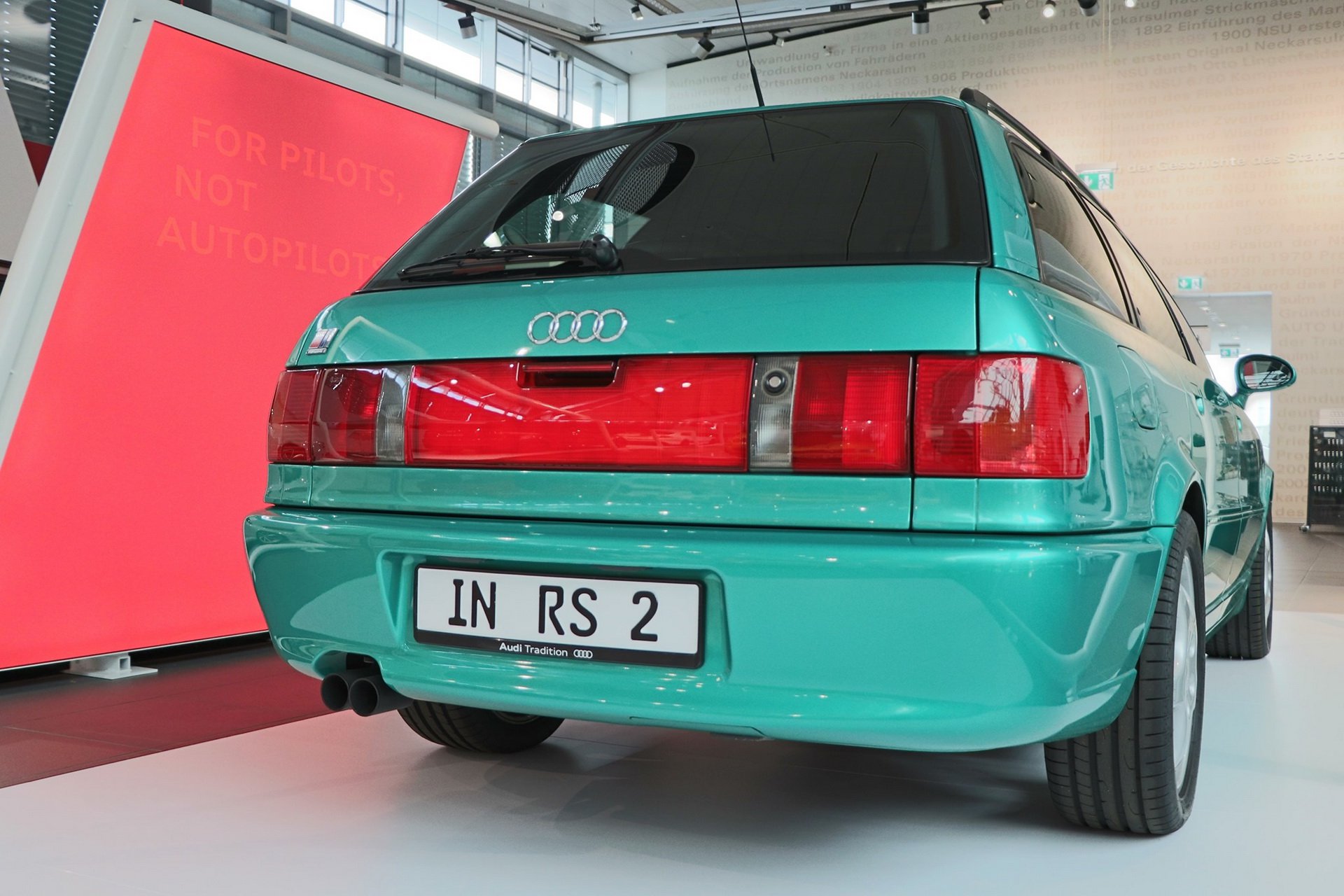 Audi rs2 салон